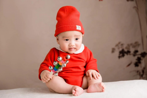 莱州3个月宝宝翻身 莱州3个月宝宝翻身